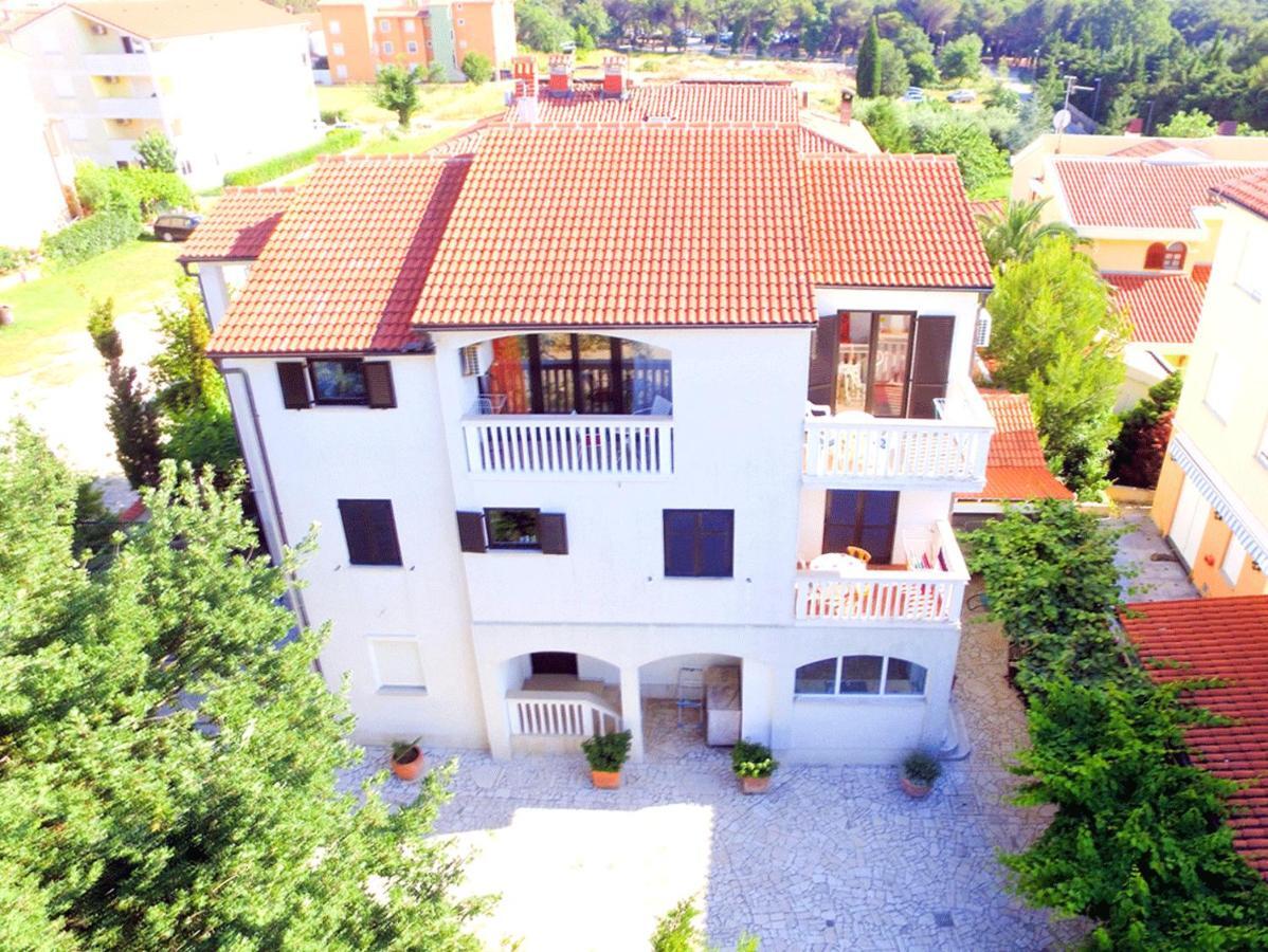 Apartmani Marin Medulin Exterior photo